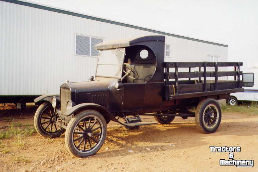 Oldtimers Ford TT pickup