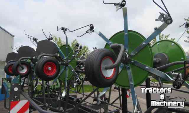 Tedder Fendt Lotus 1020 T