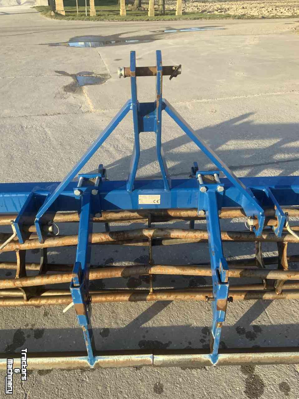 Seedbed combination VSS Frontegalisator 3,5 meter