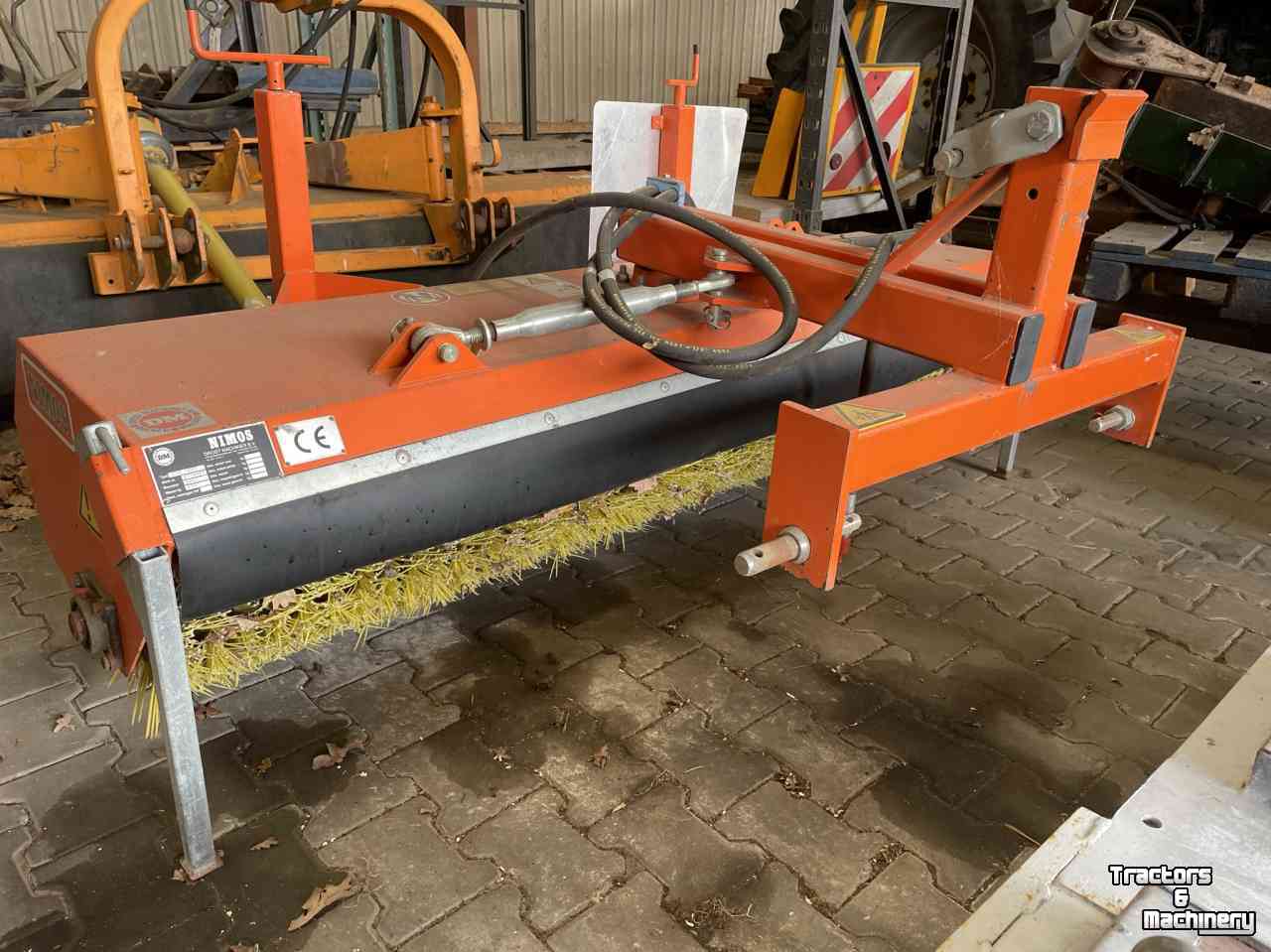 Sweeper Nimos ECO 200 veegmachine