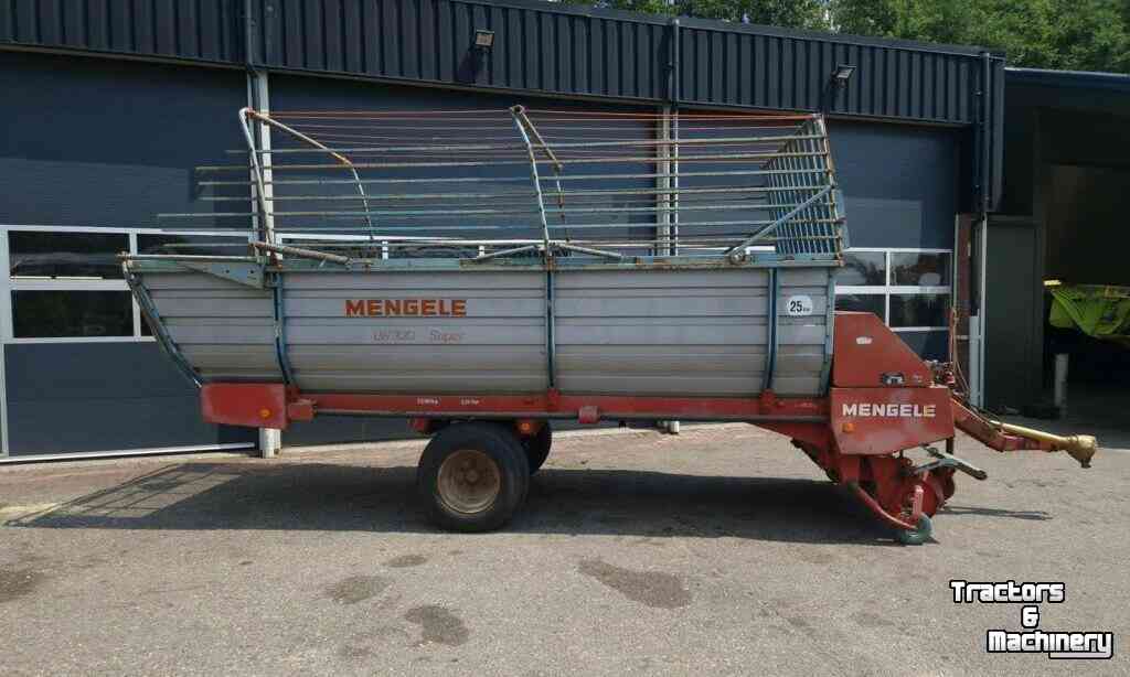 Self-loading wagon Mengele LW 330 Super