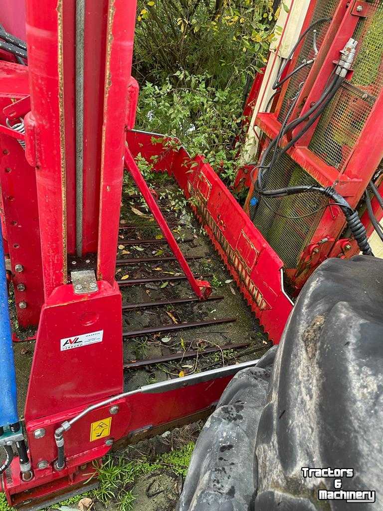 Silage block-cutter BVL Megastar 195