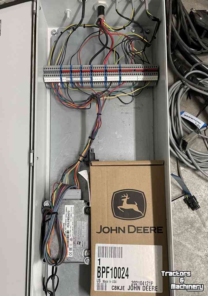 GPS steering systems and attachments John Deere GPS Controller