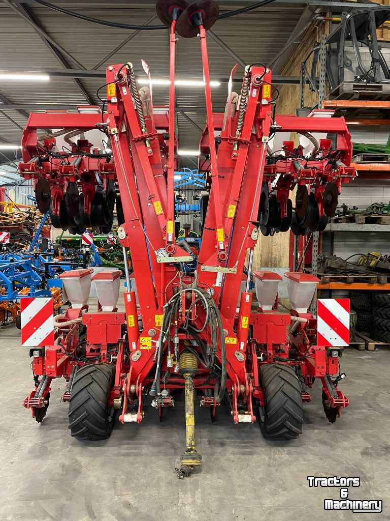 Seed drill Kverneland Optima 6M PH edrive II maiszaai/poot machine