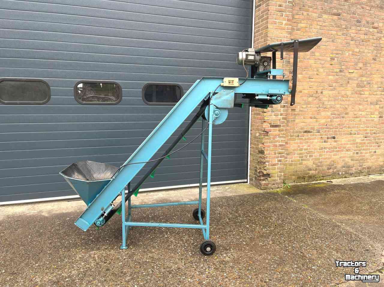 Conveyor  Kistenvulband