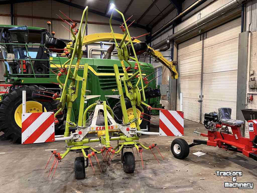 Tedder Claas Volto 60 schudder