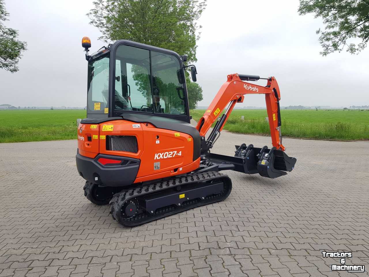 Excavator tracks Kubota KX027-4 minigraver minikraan 2.7t