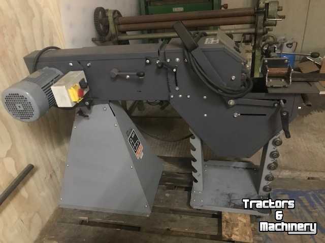 Grinding machine  75