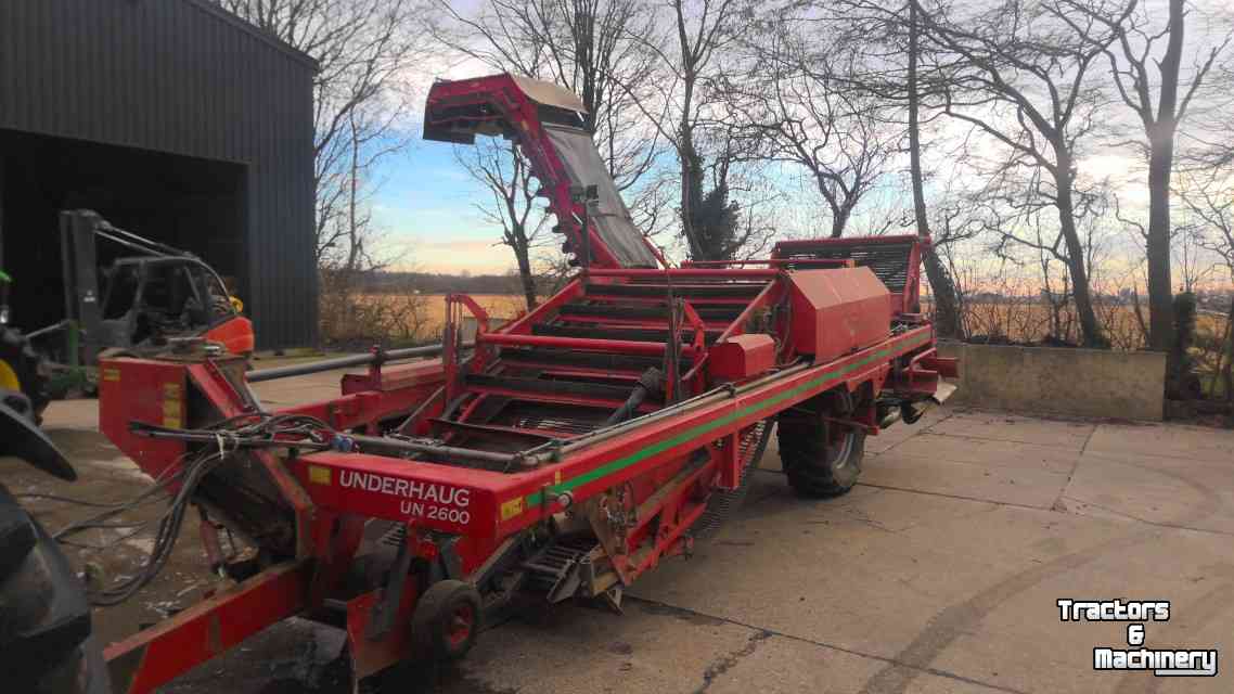 Potato harvester Kverneland 2600