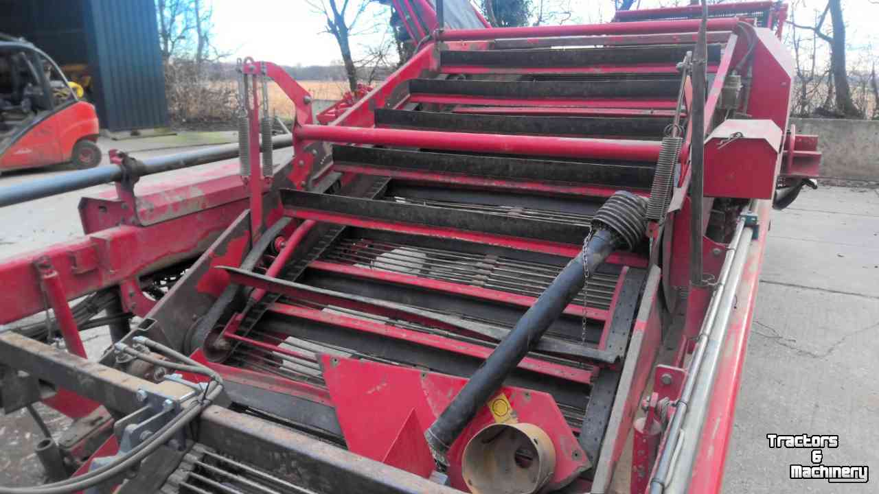 Potato harvester Kverneland 2600