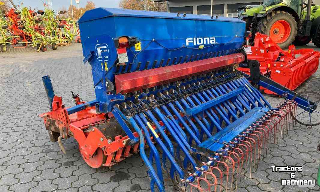 Rotary Harrow Kuhn HRB302 + Fiona Fionette 3,0/90 Sämaschine