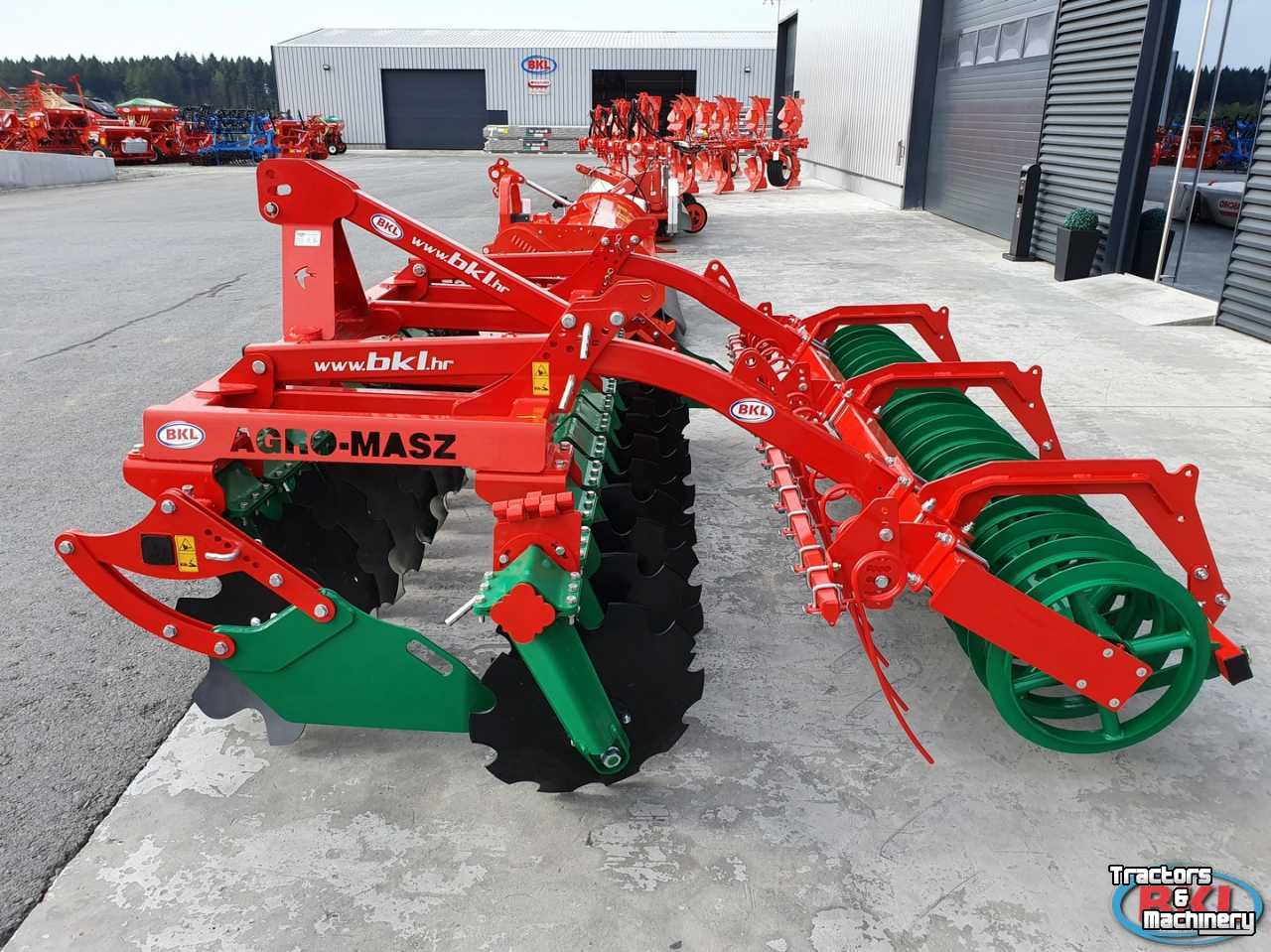 Disc harrow Agro Masz BT 30 Kurzscheibenegge