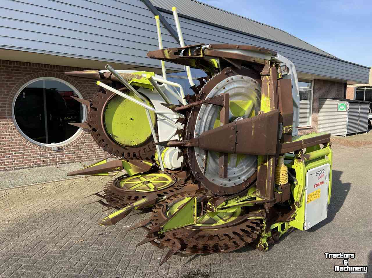 Cornhead Claas RU 600 Contour T