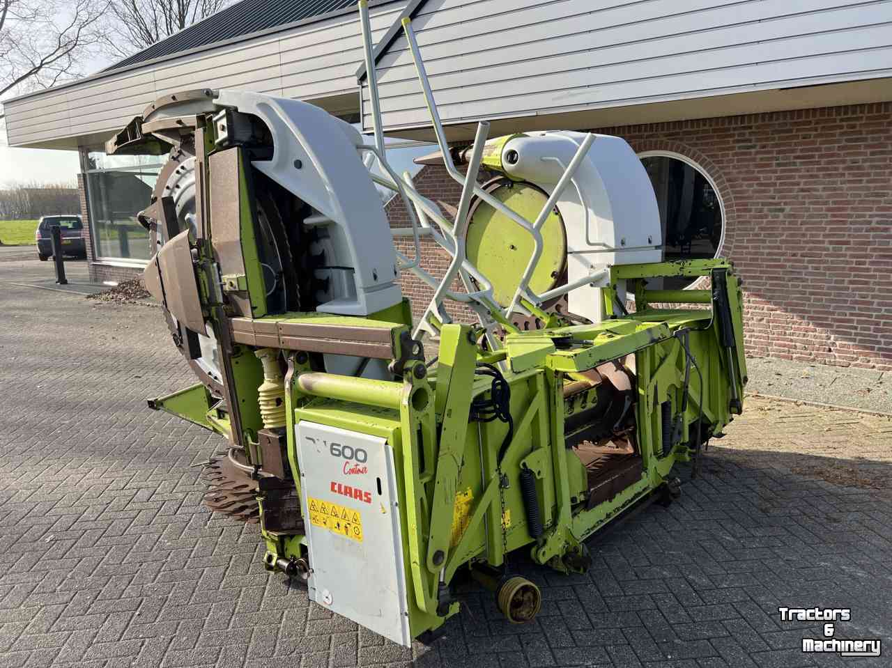 Cornhead Claas RU 600 Contour T