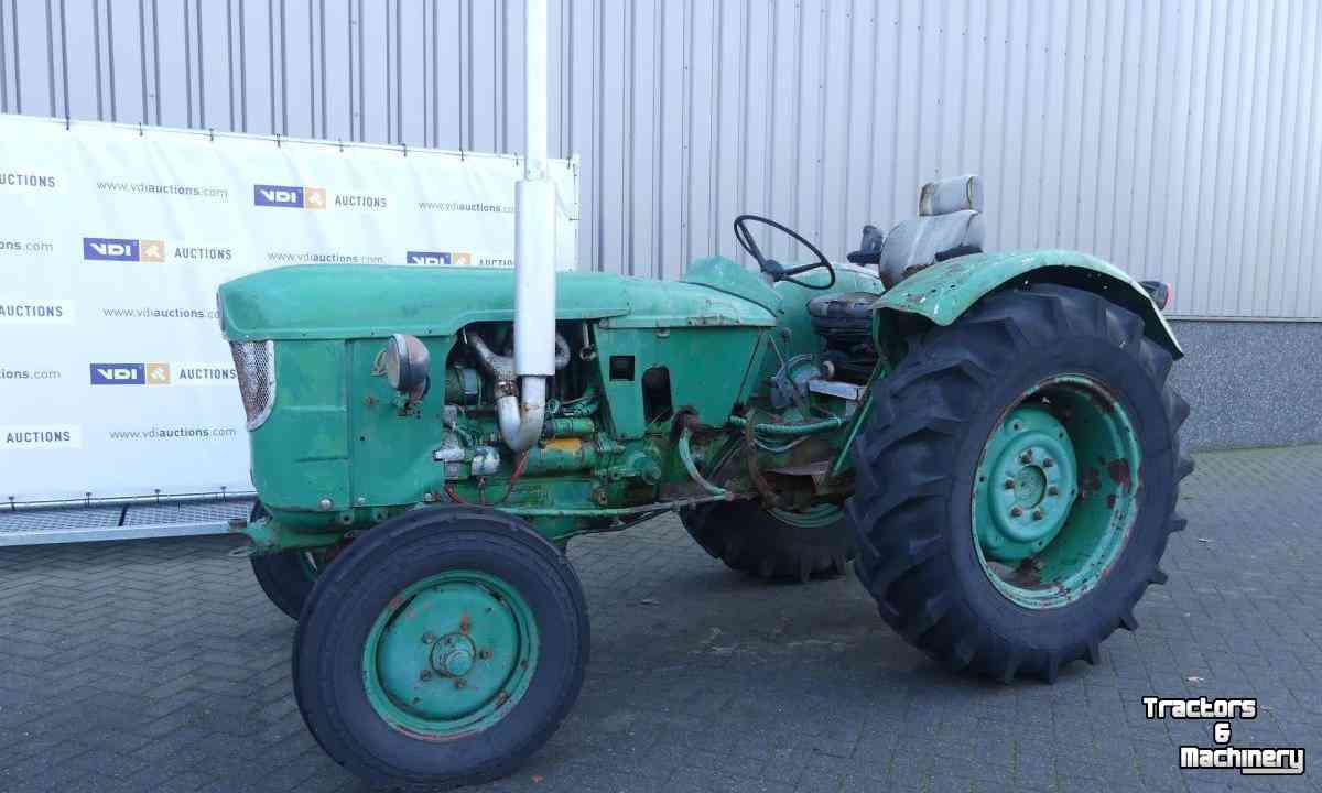 Tractors Deutz D40