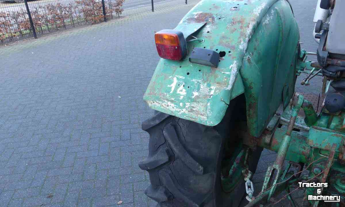 Tractors Deutz D40