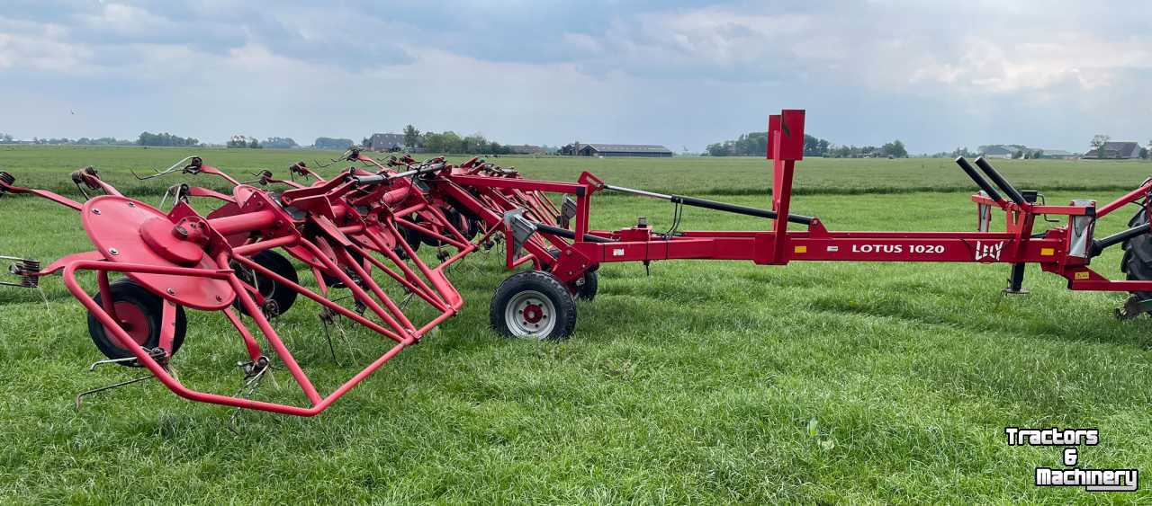 Tedder Lely LOTUS 1020