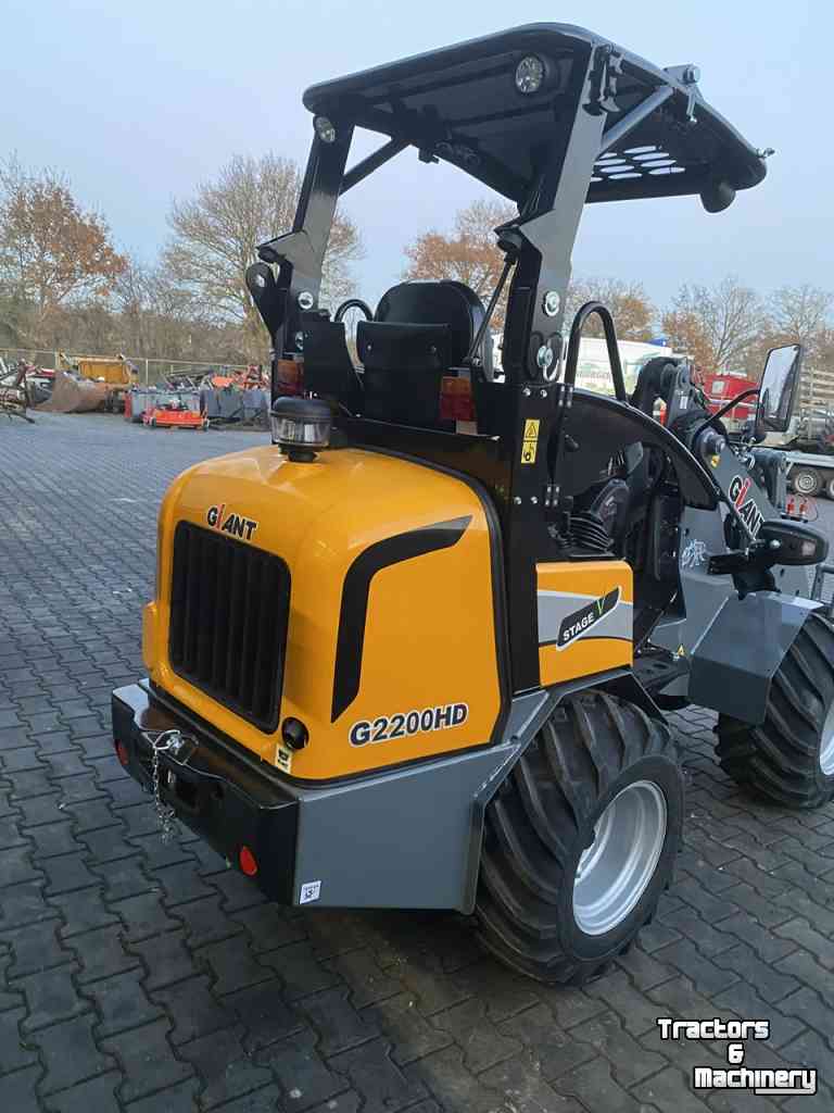 Wheelloader Giant G2200 HD