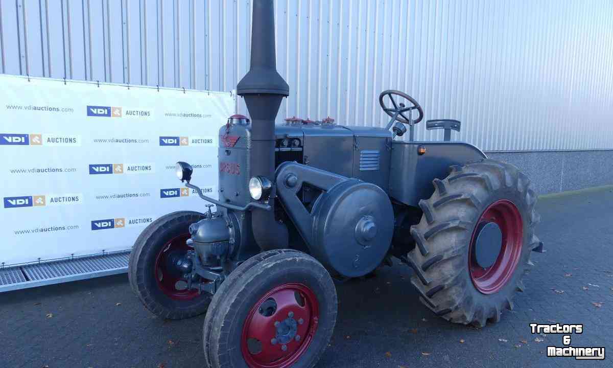 Oldtimers Ursus C 45 Tractor Oldtimer