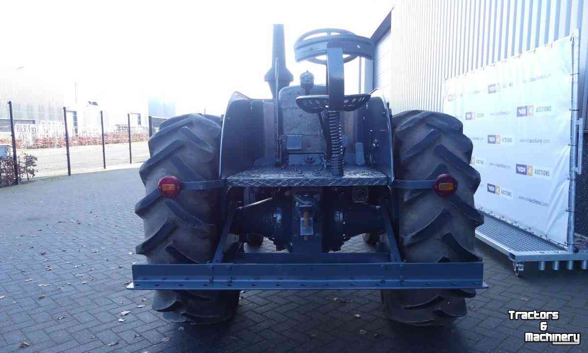 Oldtimers Ursus C 45 Tractor Oldtimer