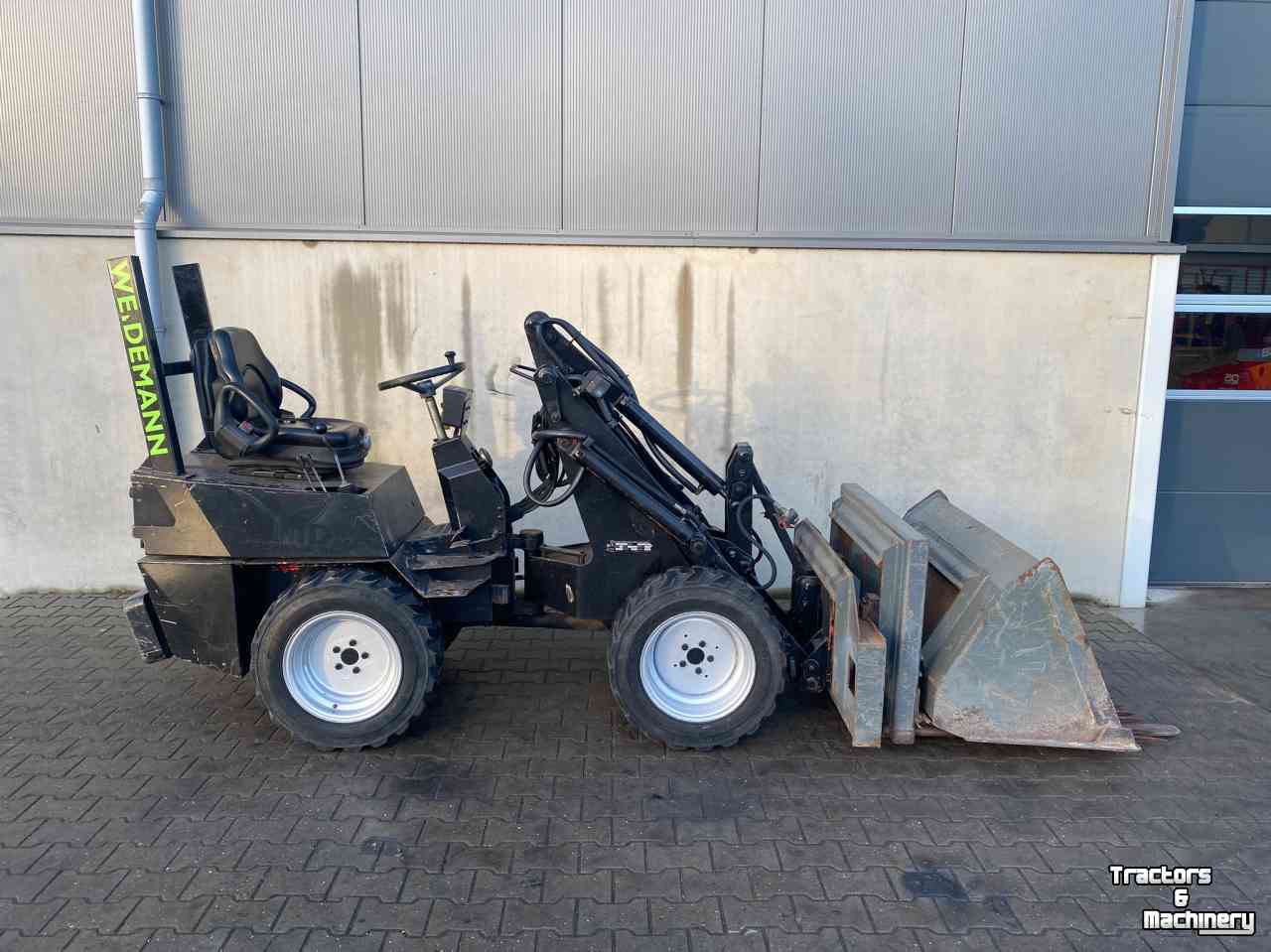 Wheelloader Weidemann 1115. Bak, palletvork, stenenrek