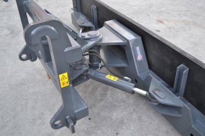 Rubber yard scraper Qmac RSVOH320 Rubberschuif Volvo