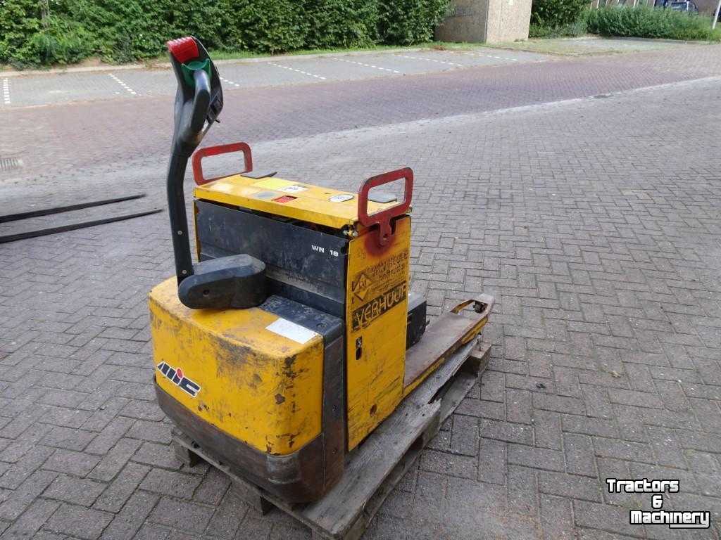 Electrical pallettruck Mic WN 18 Elektrische palletwagen