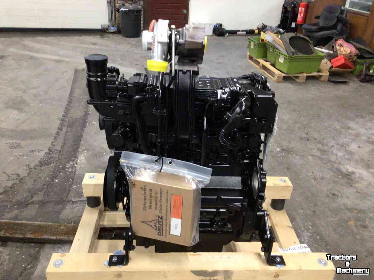 Diverse new spare-parts Deutz TCD 2012 L04V