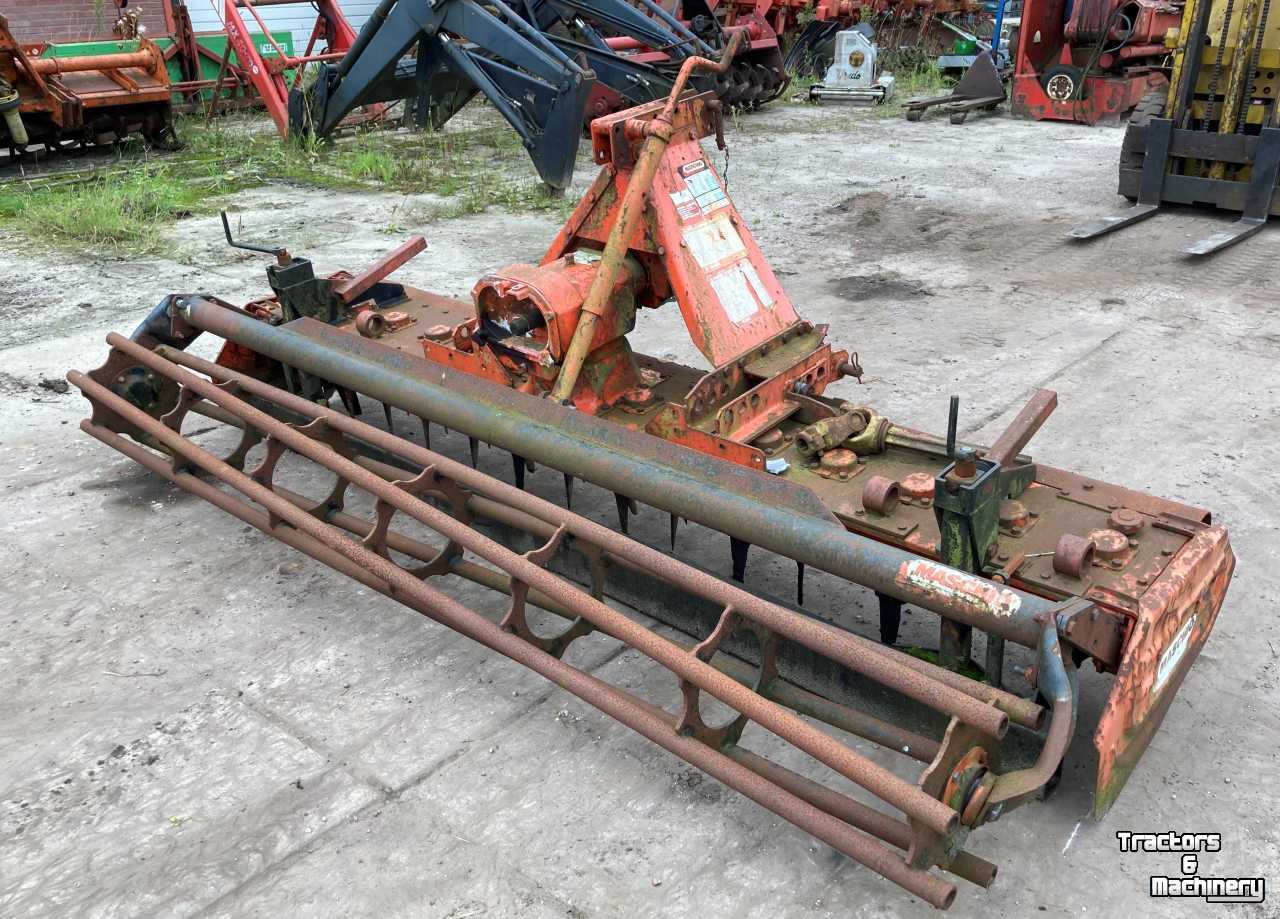 Rotary Harrow Maschio HB 3000 rotorkopeg Grondbewerking