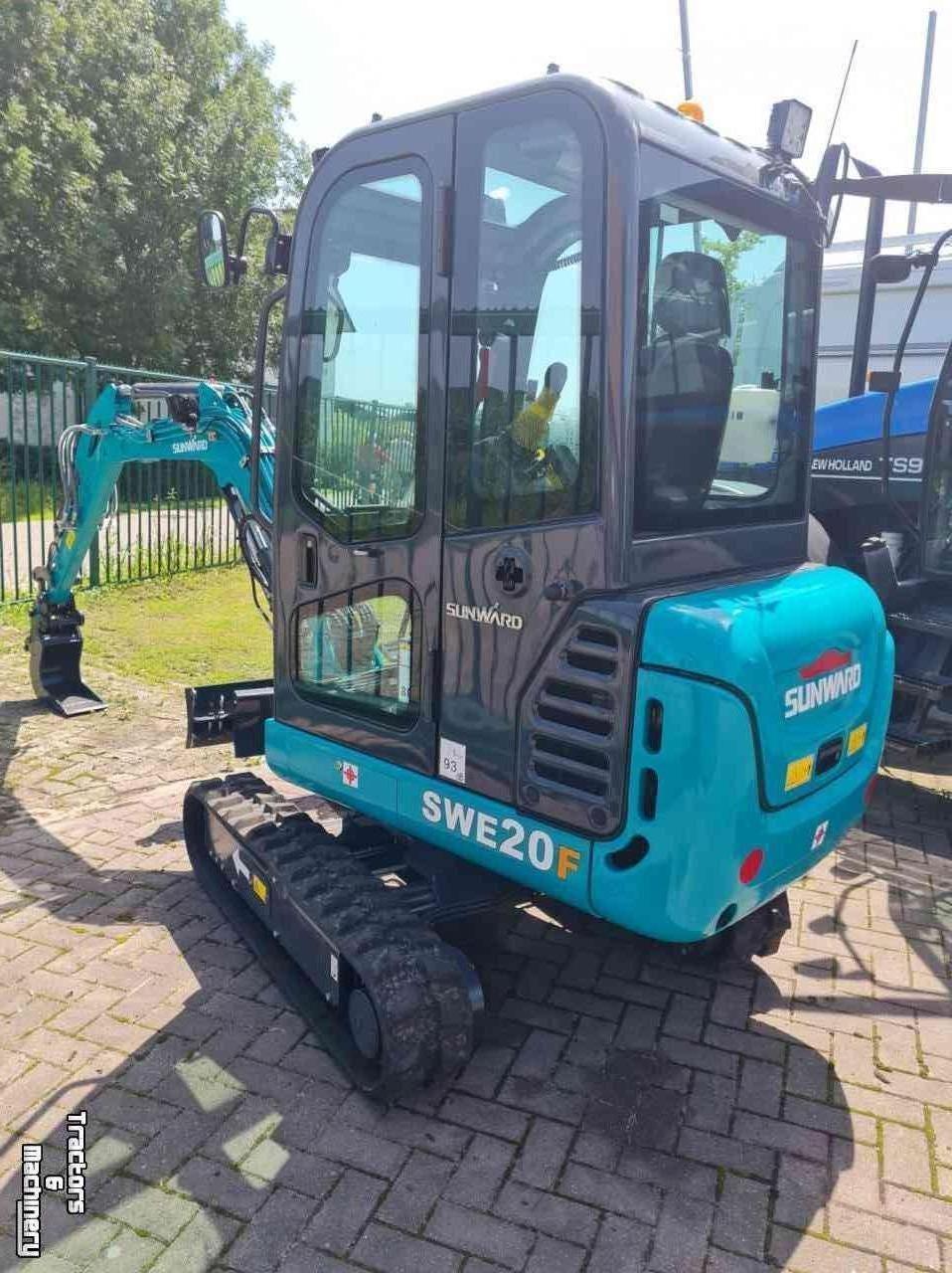 Mini-Excavator Sunward SWE20F