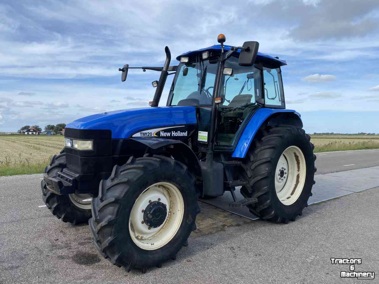 Tractors New Holland TM 120