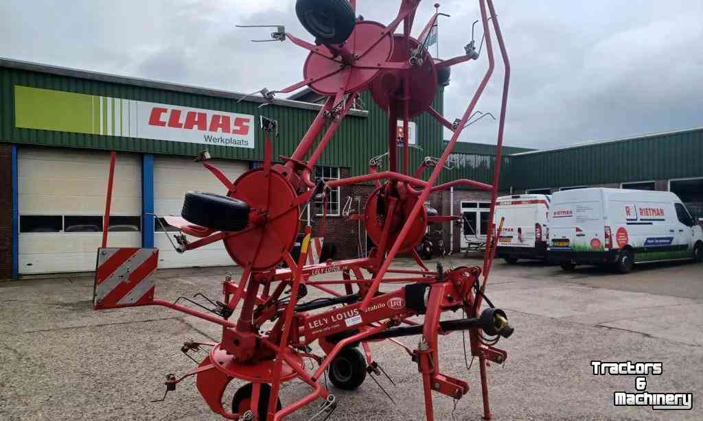 Tedder Lely Lotus 770