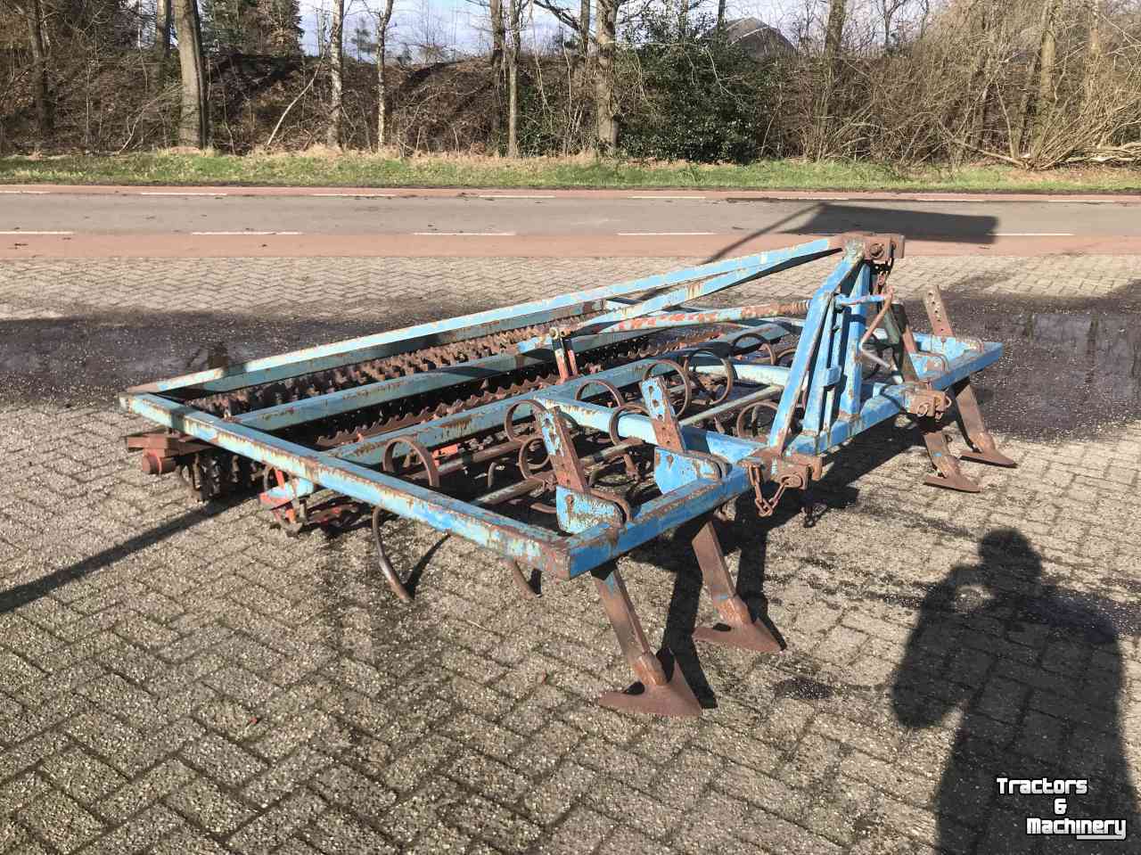 Seedbed combination  triltand met verkruimelrollen