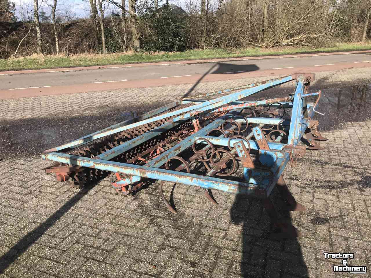 Seedbed combination  triltand met verkruimelrollen