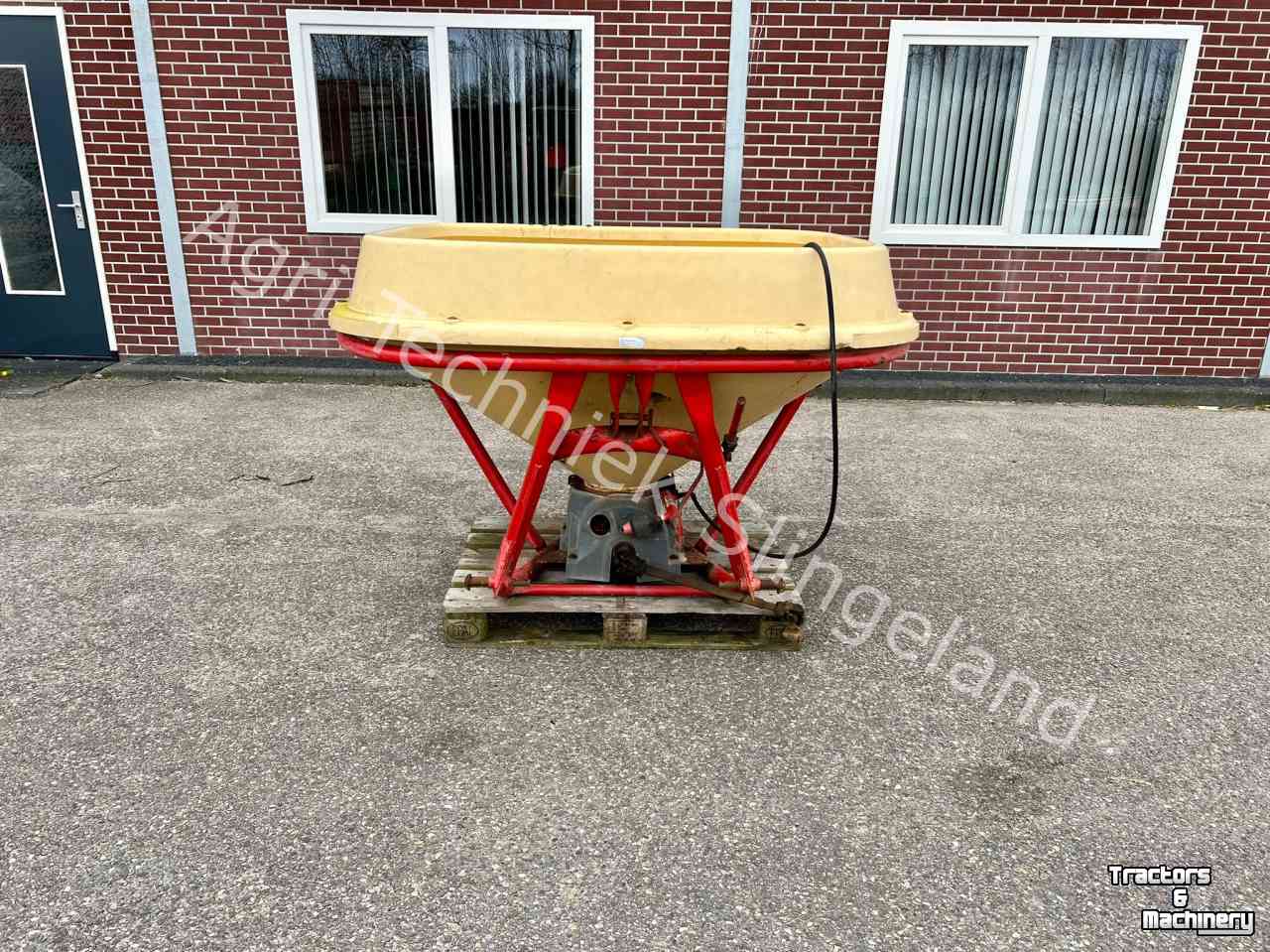 Fertilizer spreader Vicon kunstmeststrooier 800 liter