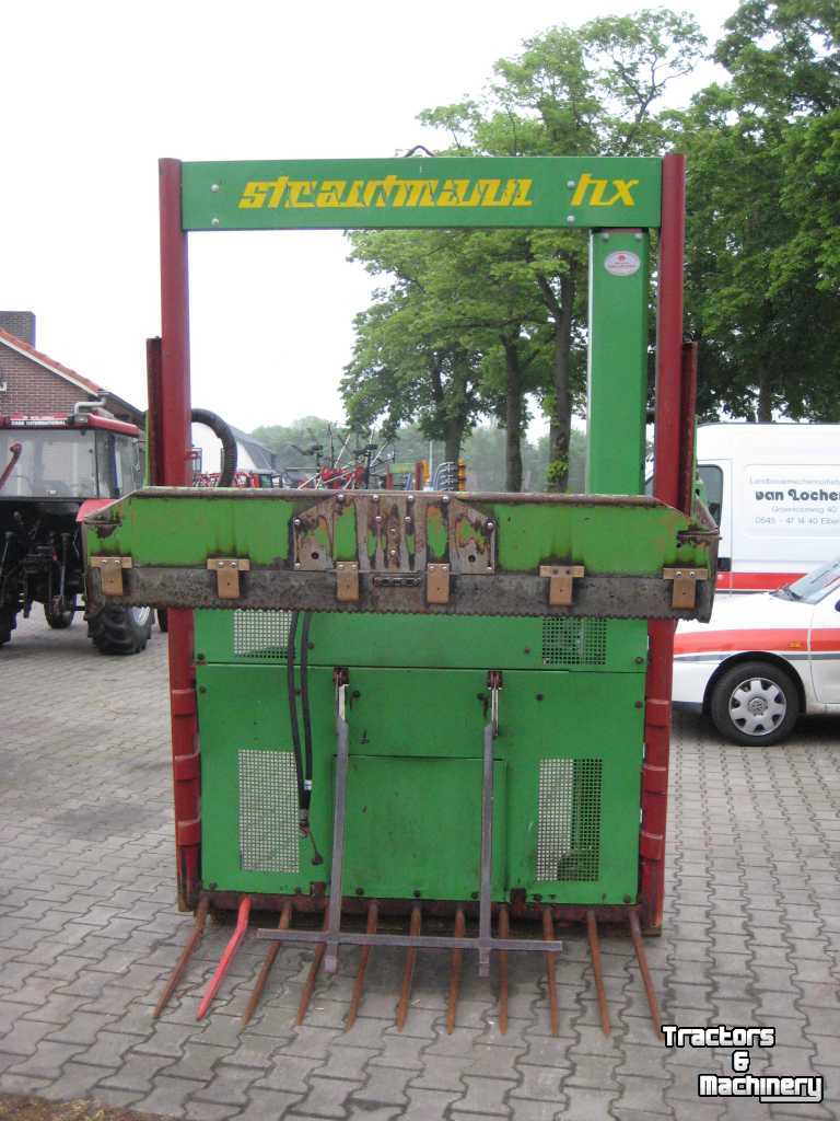 Silage block-cutter Strautmann HX4 Kuilvoersnijder Kuilbloksnijder