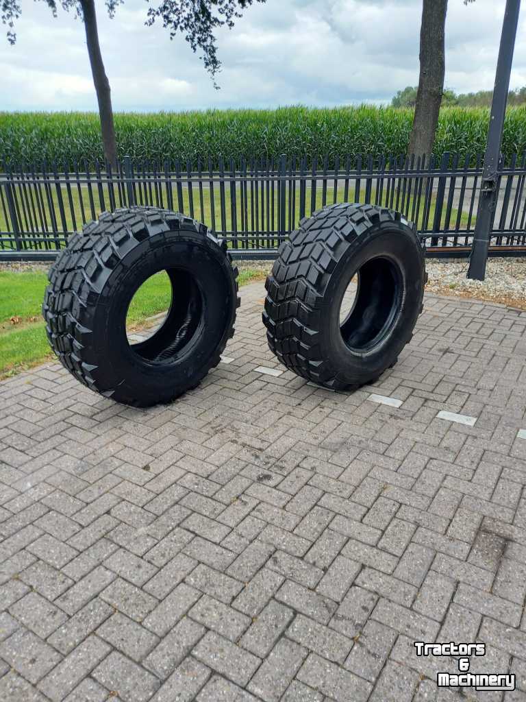 Wheels, Tyres, Rims & Dual spacers Michelin 445/65R22.5