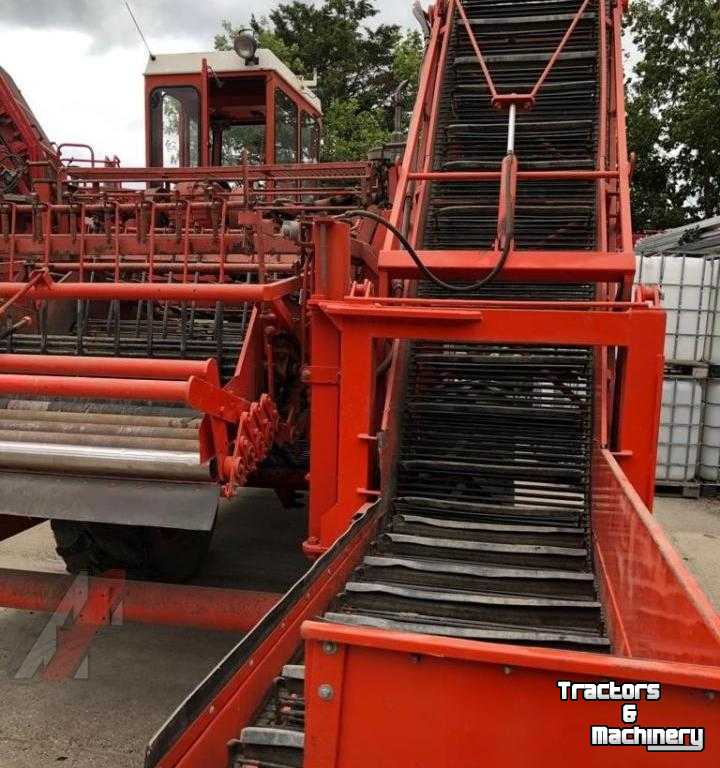 Potato harvester Amac ZM 2 Aardappelrooier