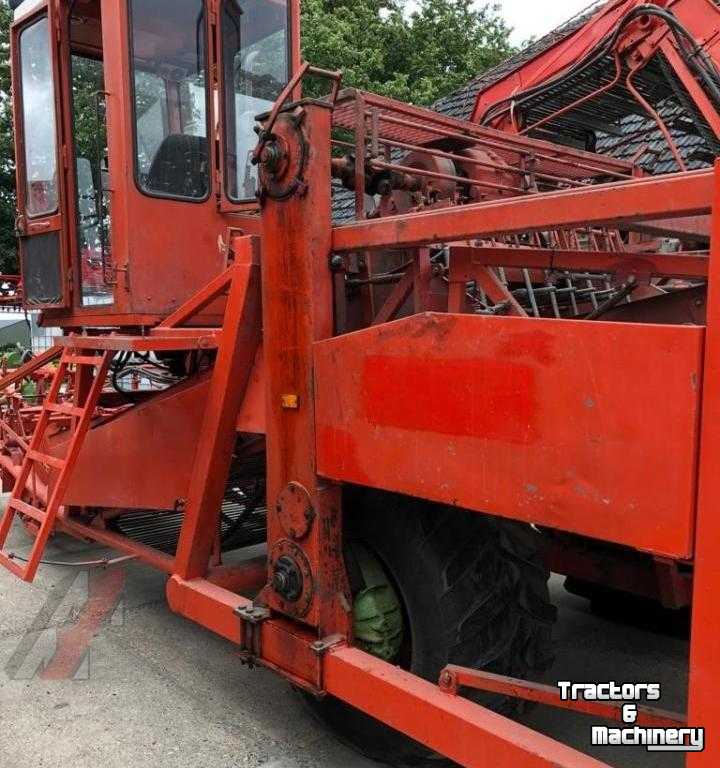 Potato harvester Amac ZM 2 Aardappelrooier