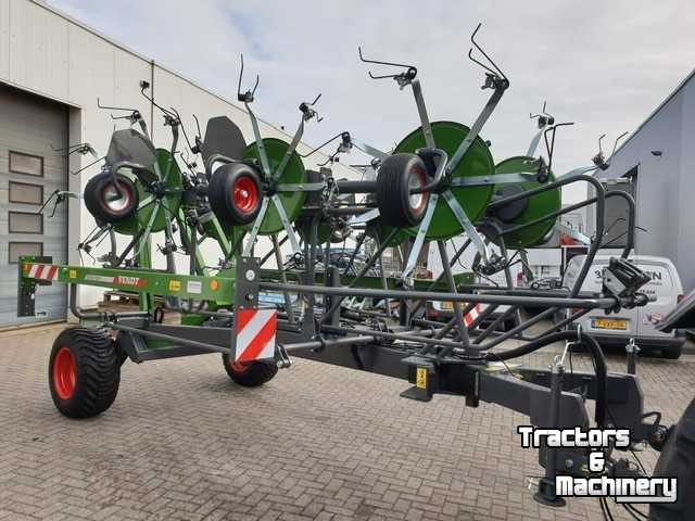 Tedder Fendt Lotus 1020T