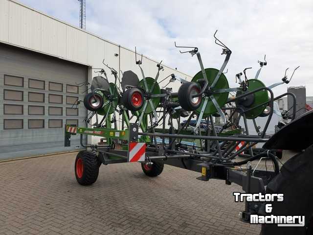 Tedder Fendt Lotus 1020T