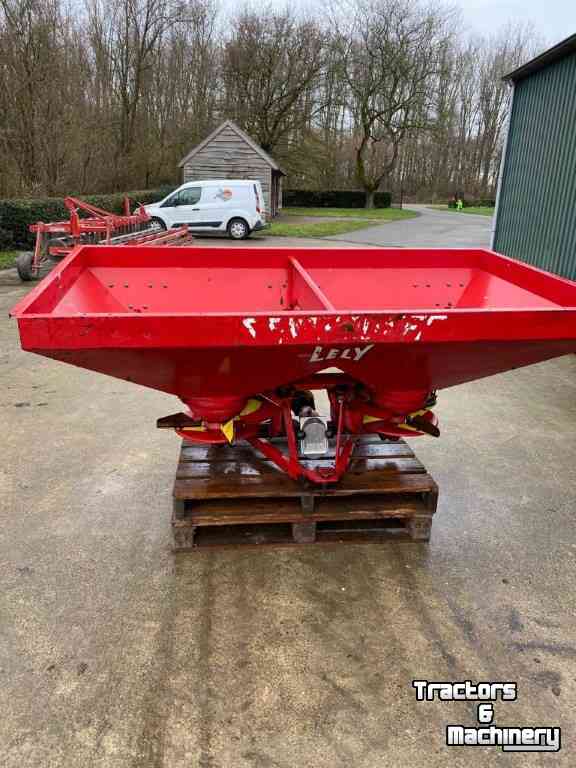 Fertilizer spreader Lely Centerliner