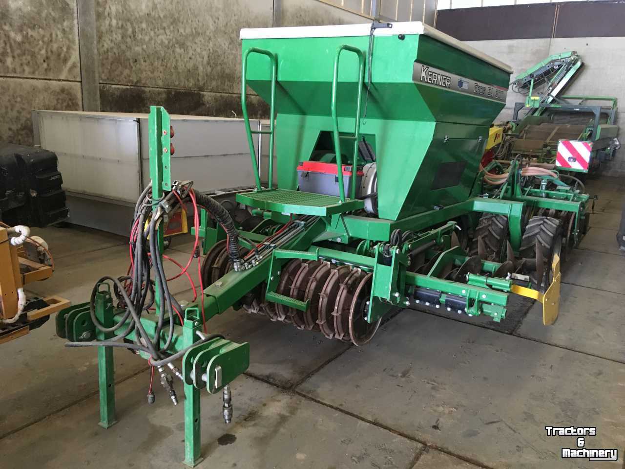 Seed drill  Kerner Eros EA300 zaaimachine