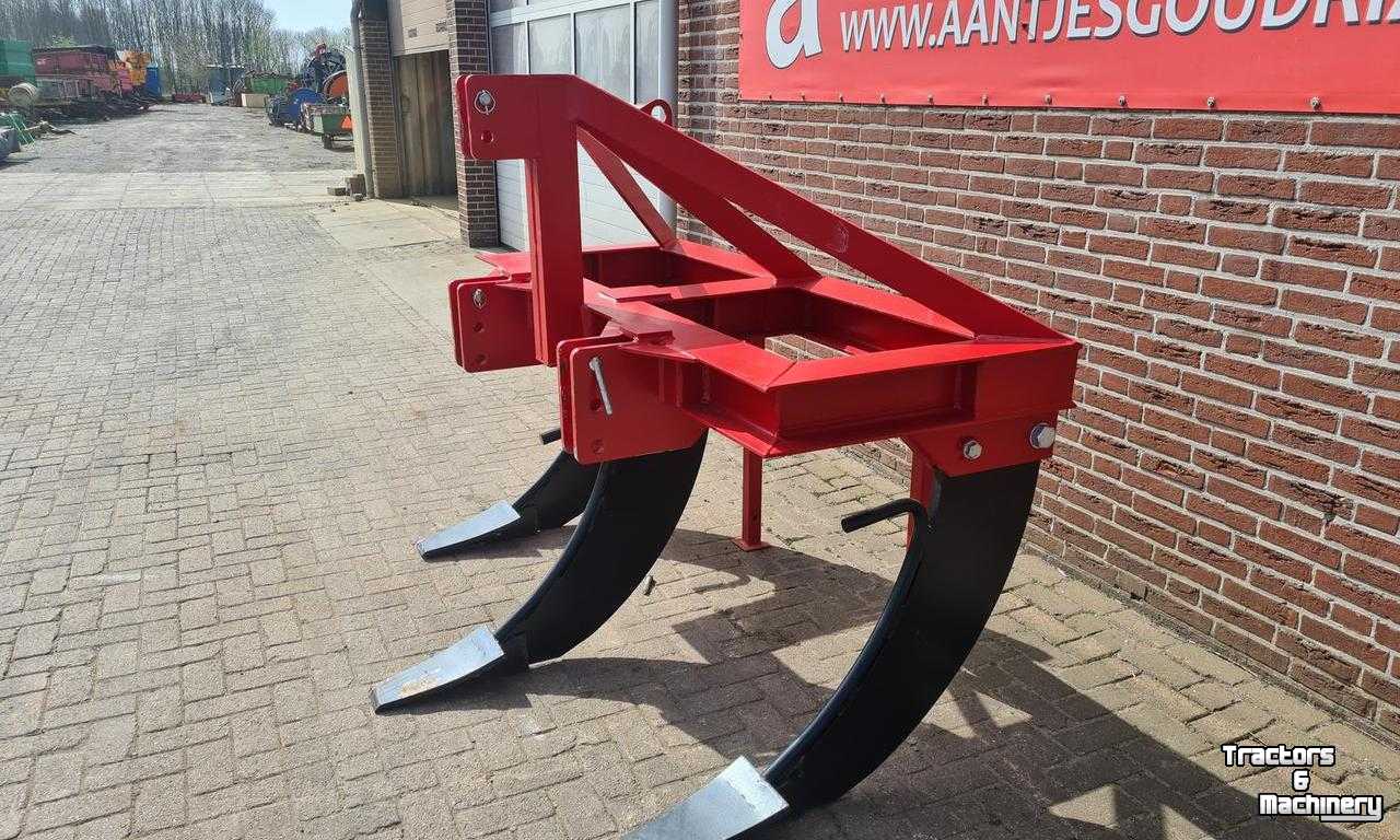 Deep subsoiler  Diepwoeler Nieuw