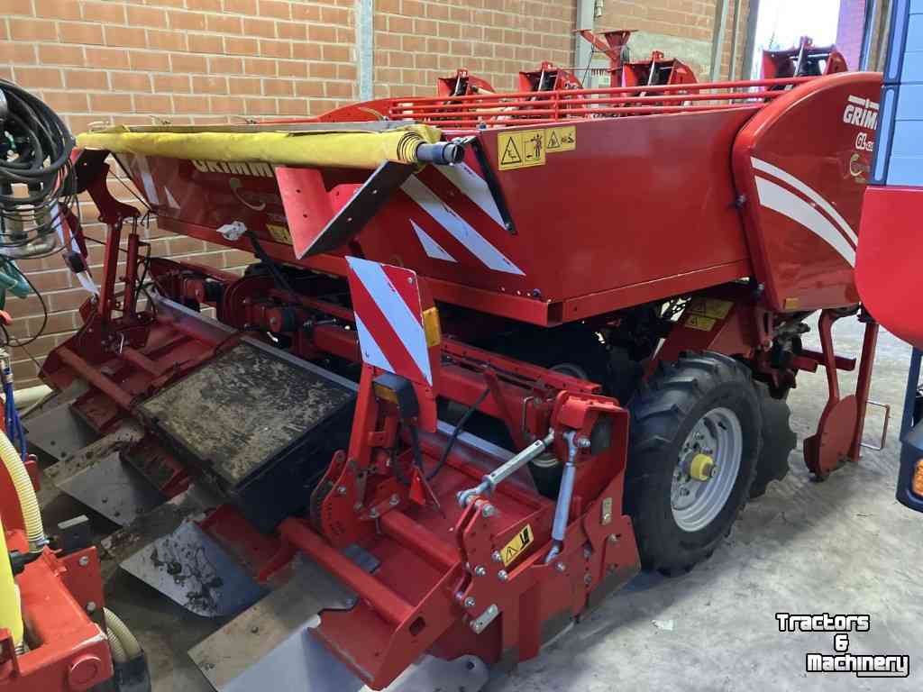 Potato planter Grimme GL420 + aanaardkap