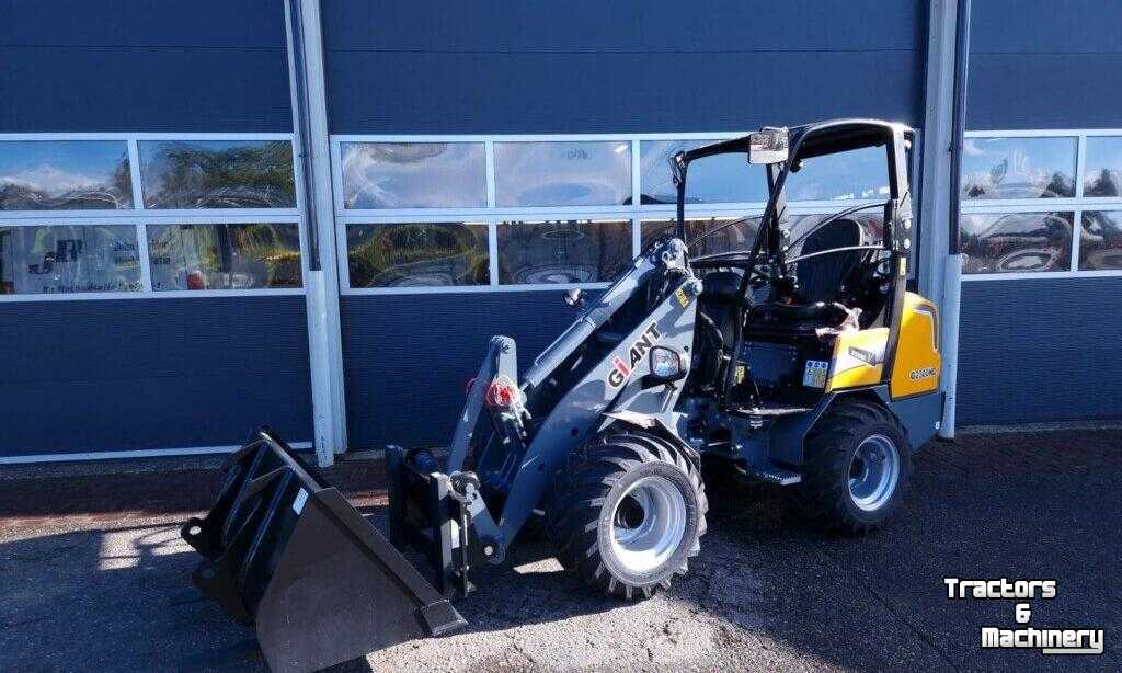 Wheelloader Giant G2300 HD