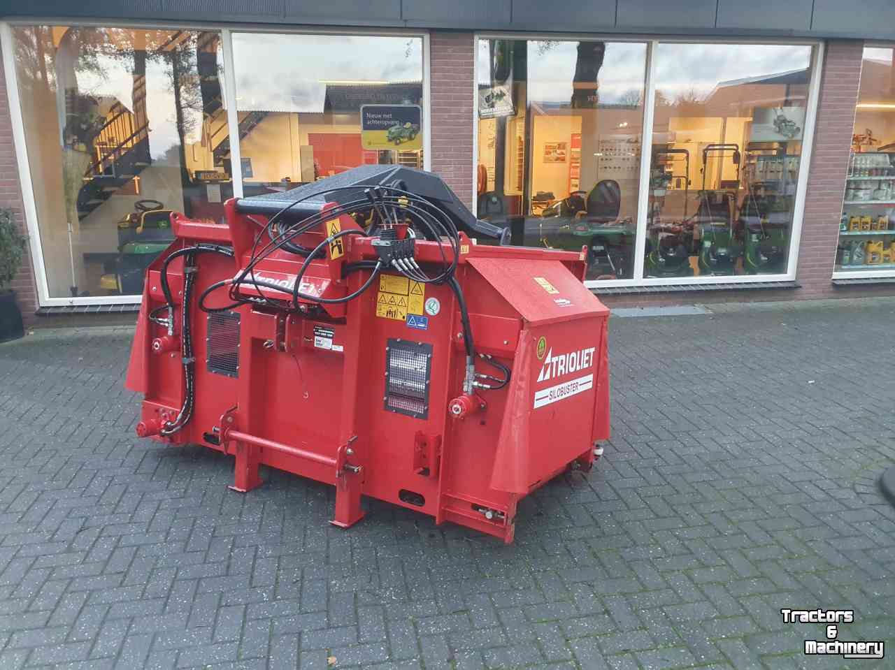 Silage grab-cutter Trioliet Silobuster met snijbord