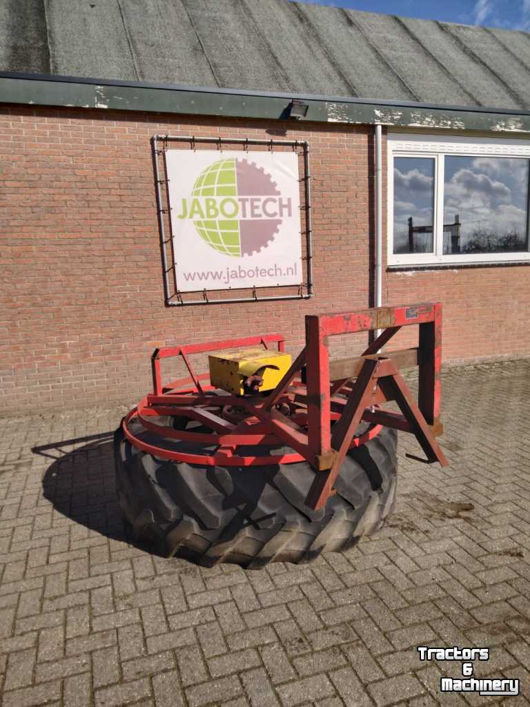 Feed sweeper wheel Rogedi aangedreven voerband