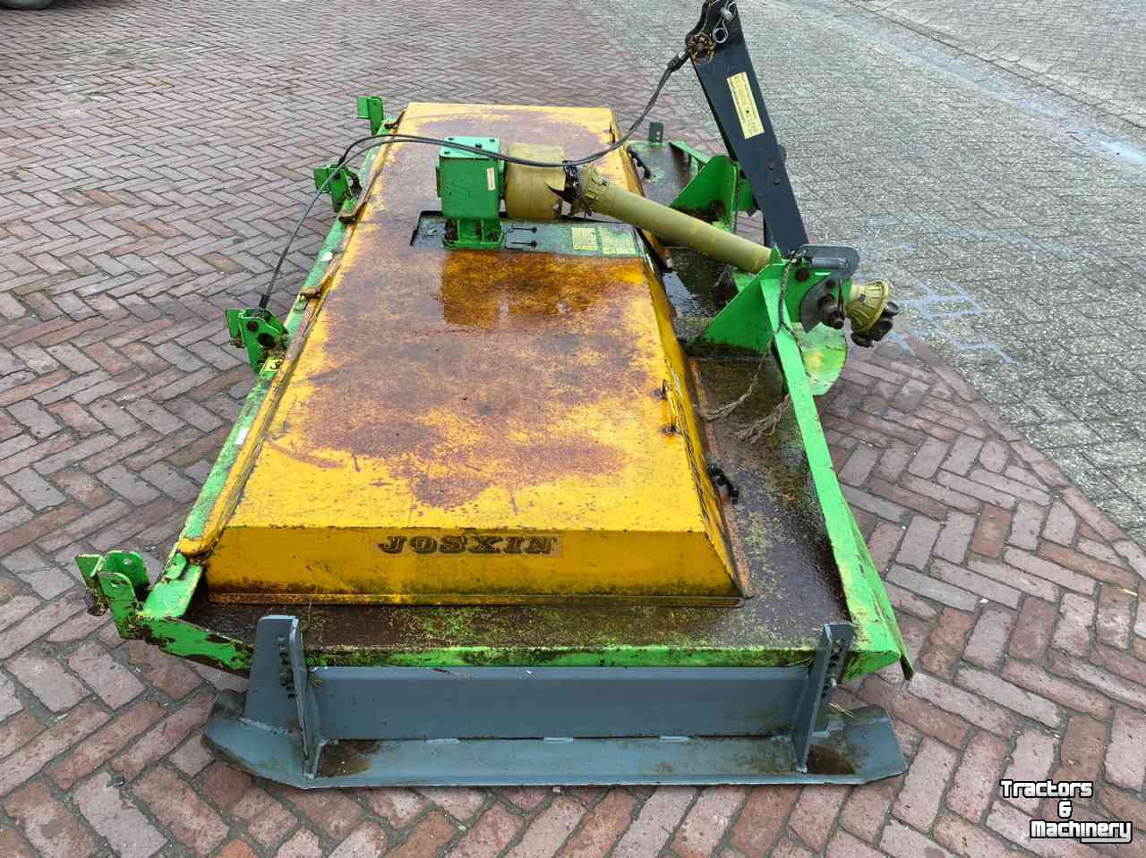 Pasture topper Joskin TR 275 C3 frontbloter