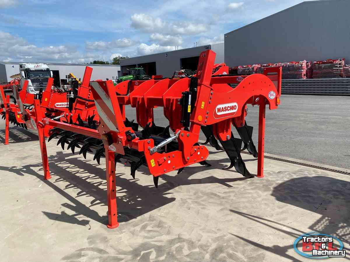 Deep subsoiler Maschio Artiglio Magnum 400/9